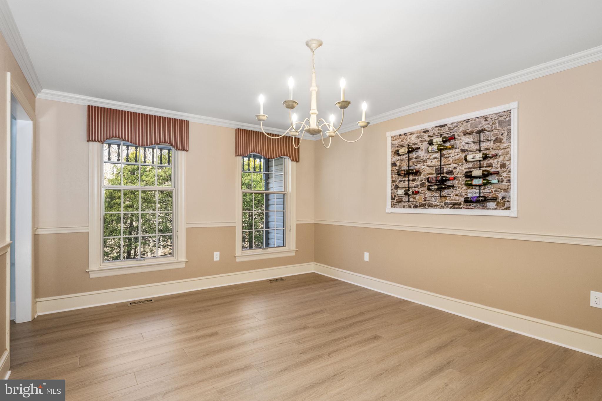 4 Hidden Pond Drive Reading, PA 19607 - Photo 9 of 43 Dining Room
