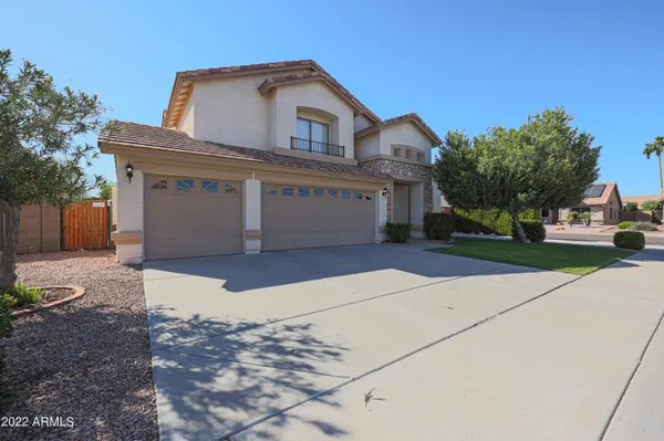 $3,000 | 16146 North 158th Avenue, Surprise, AZ 85374