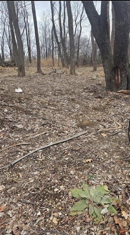 8047 R Parallel Parkway Kansas City, KS 66112 - Photo 5 of 5