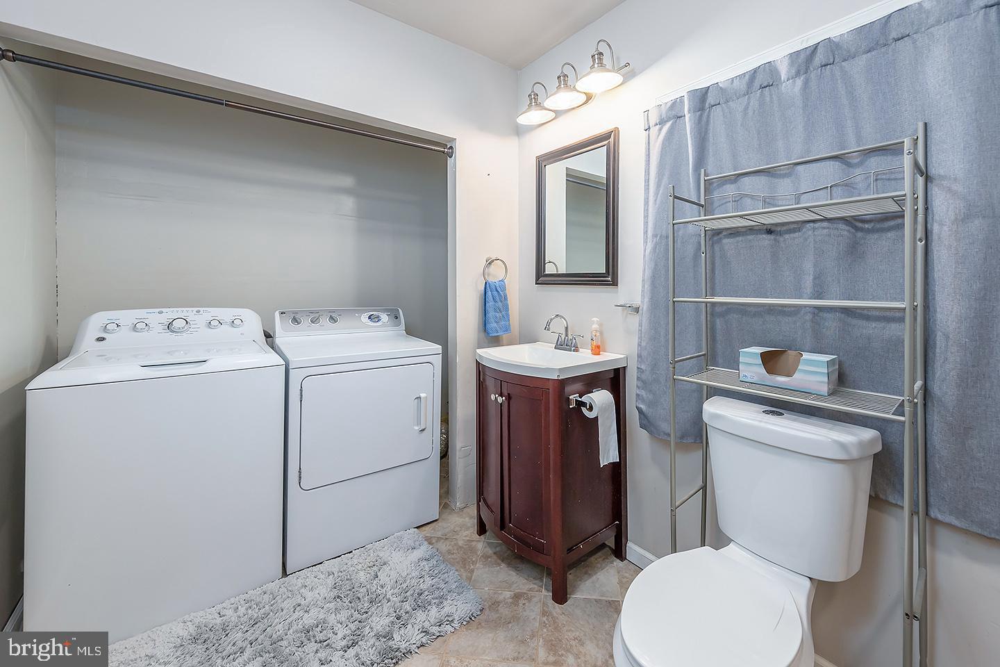 72 Chestnut Lane Pine Hill, NJ 08021 - Photo 14 of 21 1/2 Bath-Laundry Room