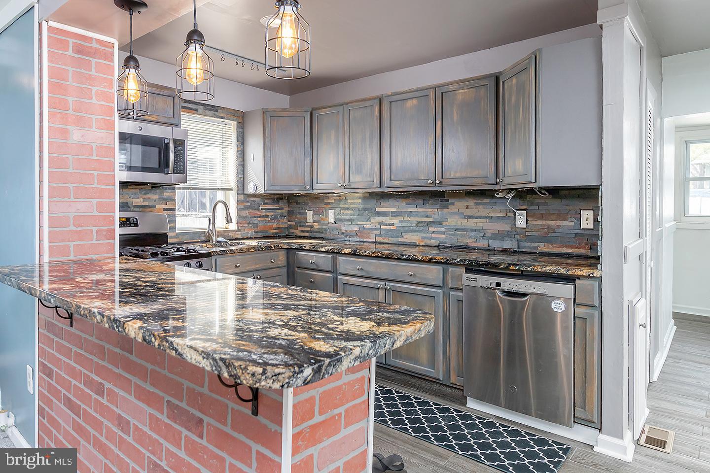 72 Chestnut Lane Pine Hill, NJ 08021 - Photo 8 of 21 Kitchen