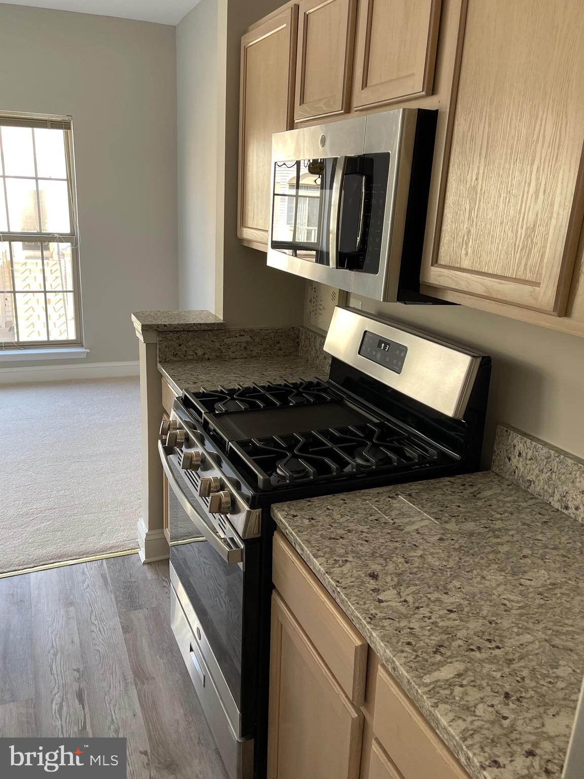 46375 Pryor Square Sterling, VA 20165 - Photo 8 of 15