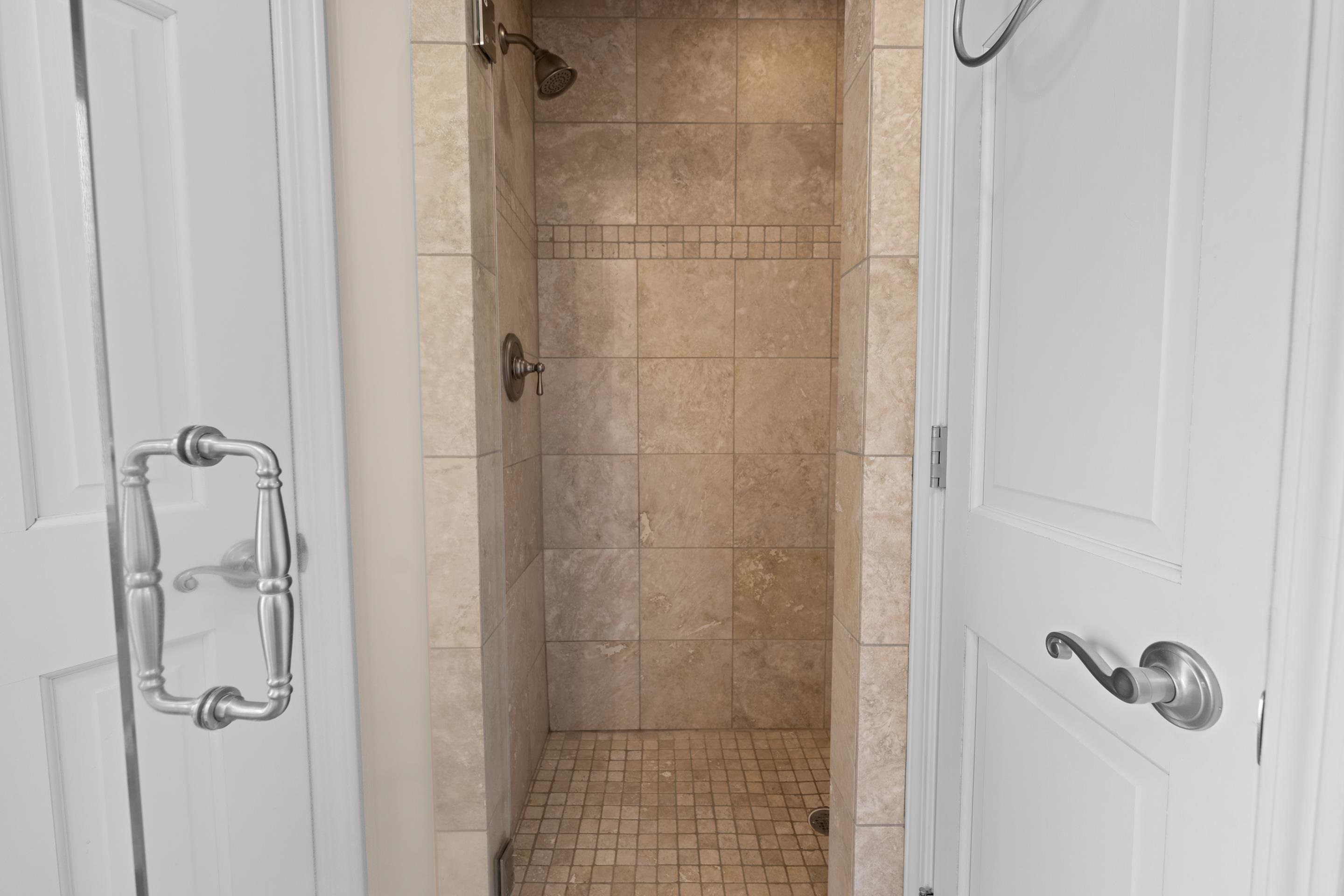 677 Gunnison Cove Collierville, TN 38017 - Photo 14 of 30 a bathroom with a shower