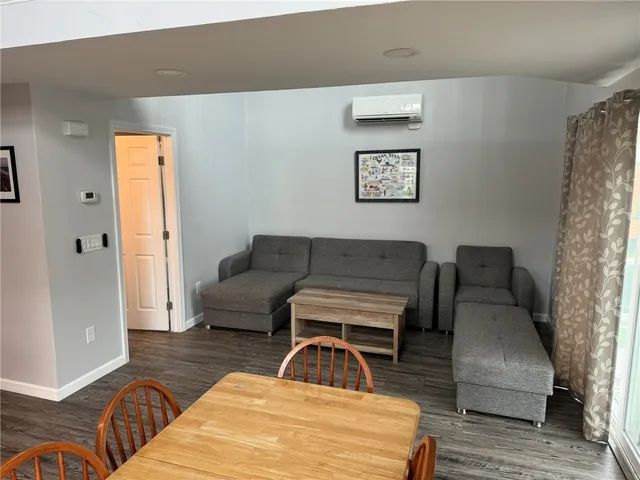 $3,000 | 46 Follett Road, Narragansett, RI 02882