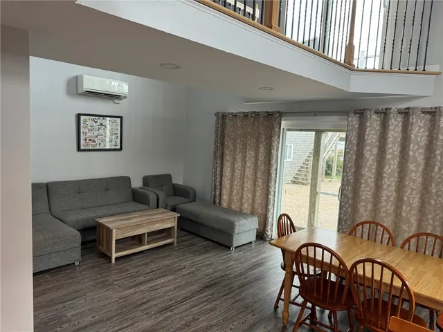 $3,000 | 46 Follett Road, Narragansett, RI 02882