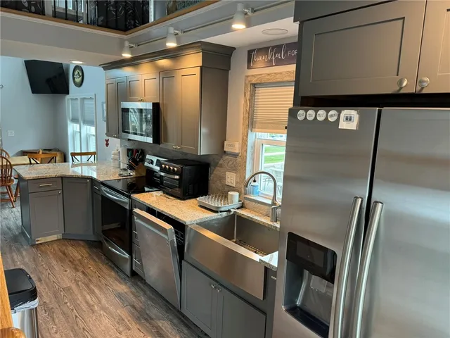 $3,000 | 46 Follett Road, Narragansett, RI 02882