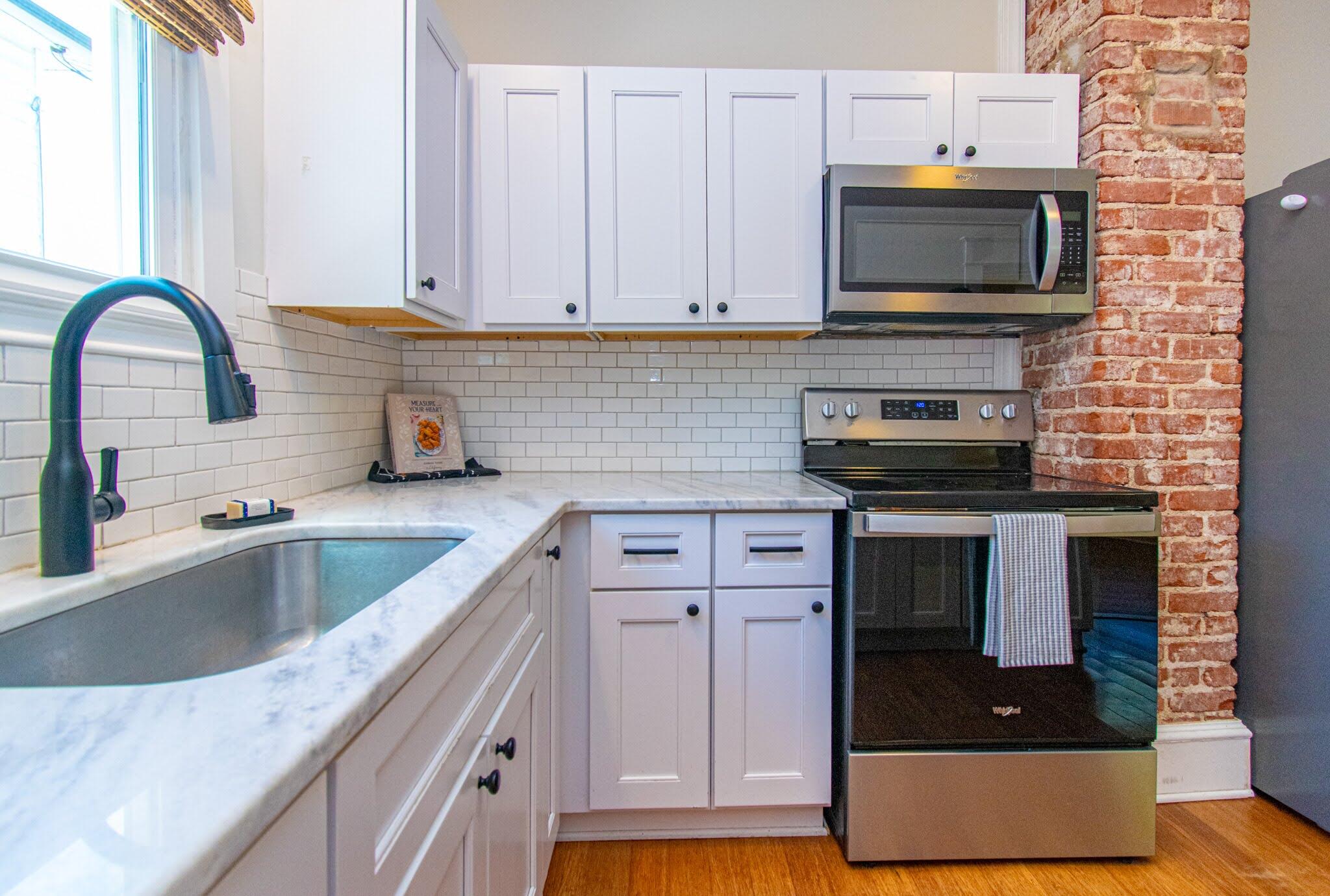 2446 Montvale Road Southwest Roanoke, VA 24015 - Photo 13 of 32 DSC_0014