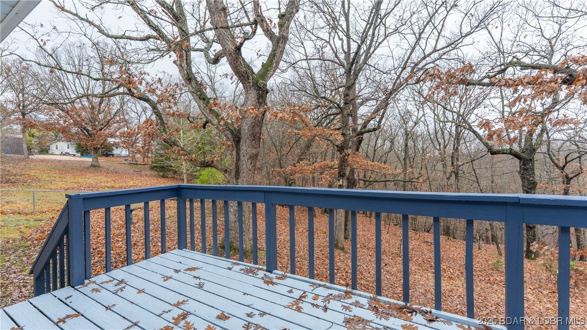 77 Banner Street Camdenton, MO 65020 - Photo 18 of 37