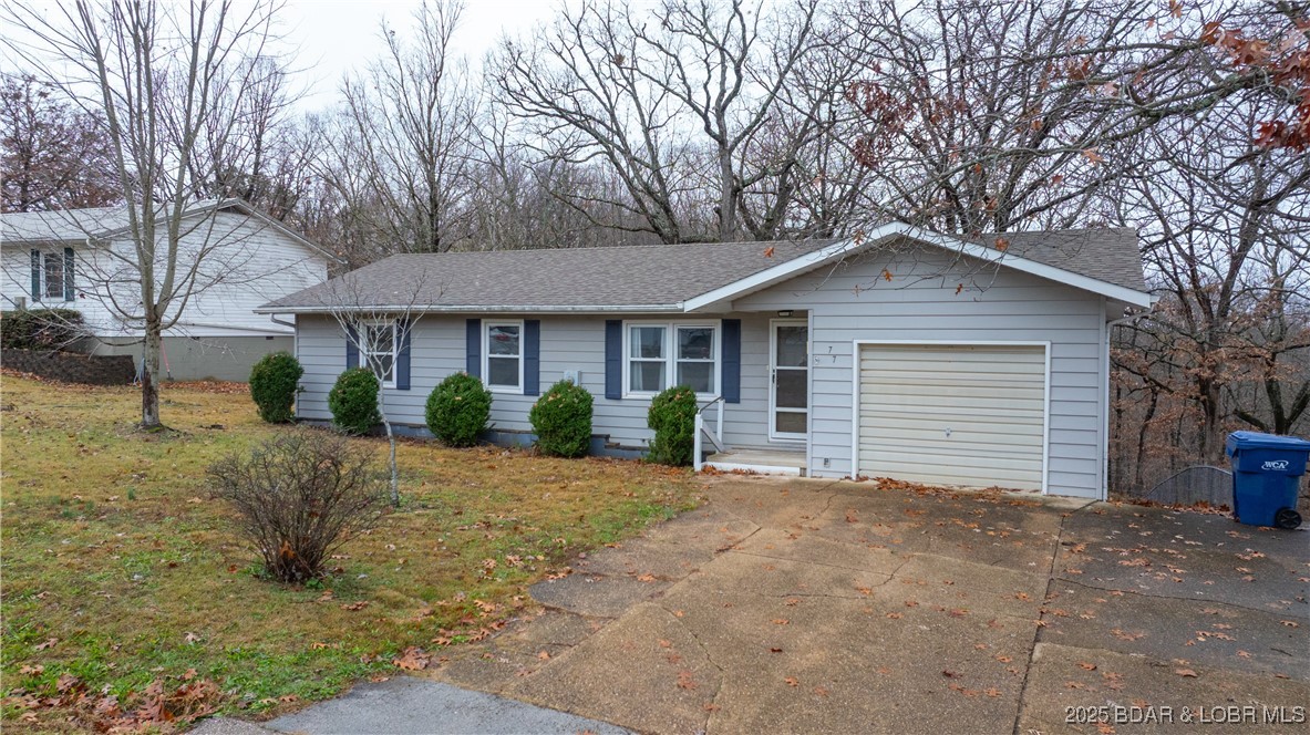 77 Banner Street Camdenton, MO 65020 - Photo 2 of 37