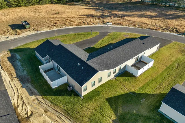 $332,900 | 18 A Wildflower Lane, Unit 20897801, Plymouth, NH 03264