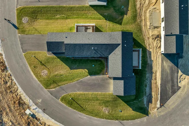 $332,900 | 18 A Wildflower Lane, Unit 20897801, Plymouth, NH 03264