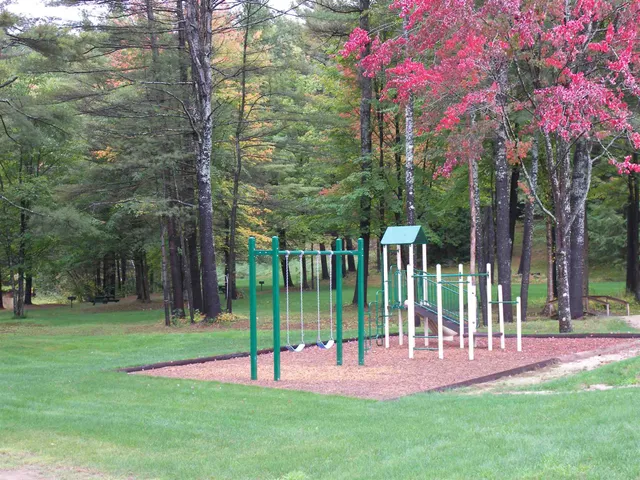 $332,900 | 18 A Wildflower Lane, Unit 20897801, Plymouth, NH 03264