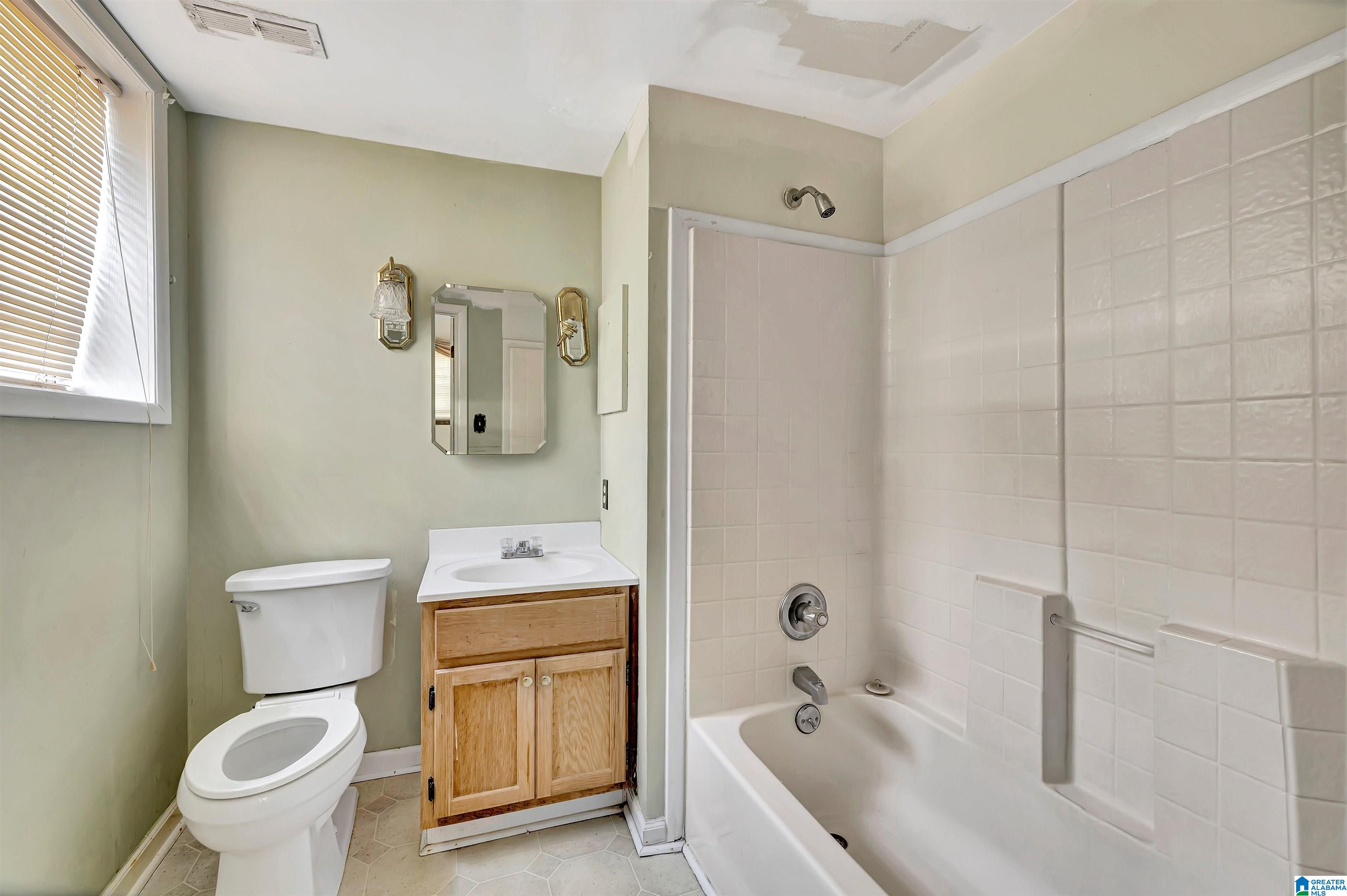 924 Martinwood Road Birmingham, AL 35235 - Photo 25 of 35