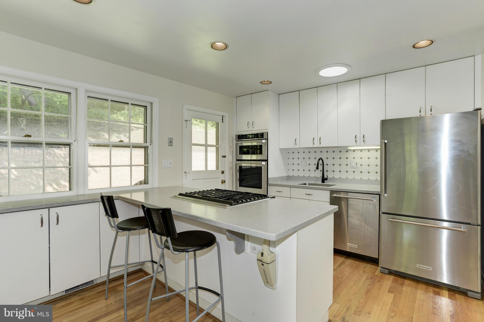 4118 27th Road North Arlington, VA 22207 - Photo 14 of 30 Kitchen