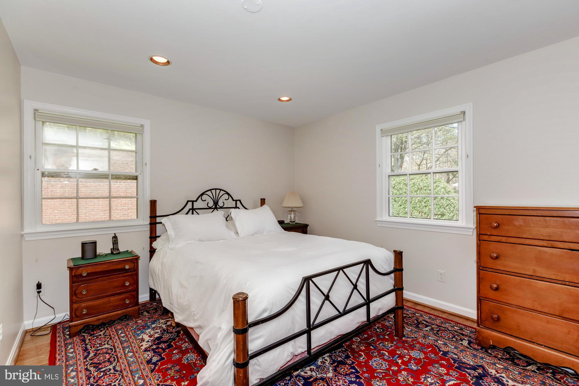 4118 27th Road North Arlington, VA 22207 - Photo 17 of 30 Bedroom (Master)