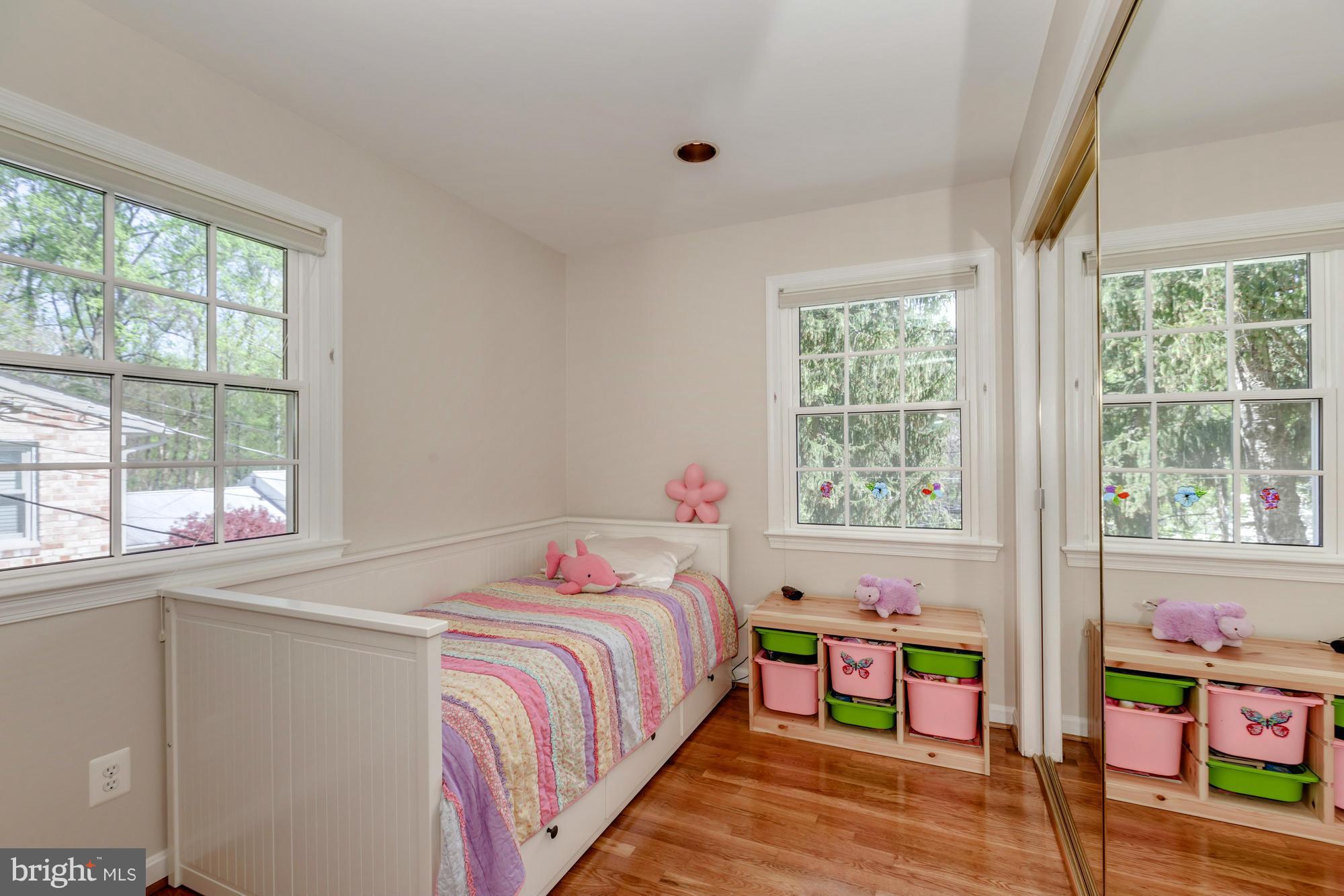 4118 27th Road North Arlington, VA 22207 - Photo 19 of 30 Bedroom