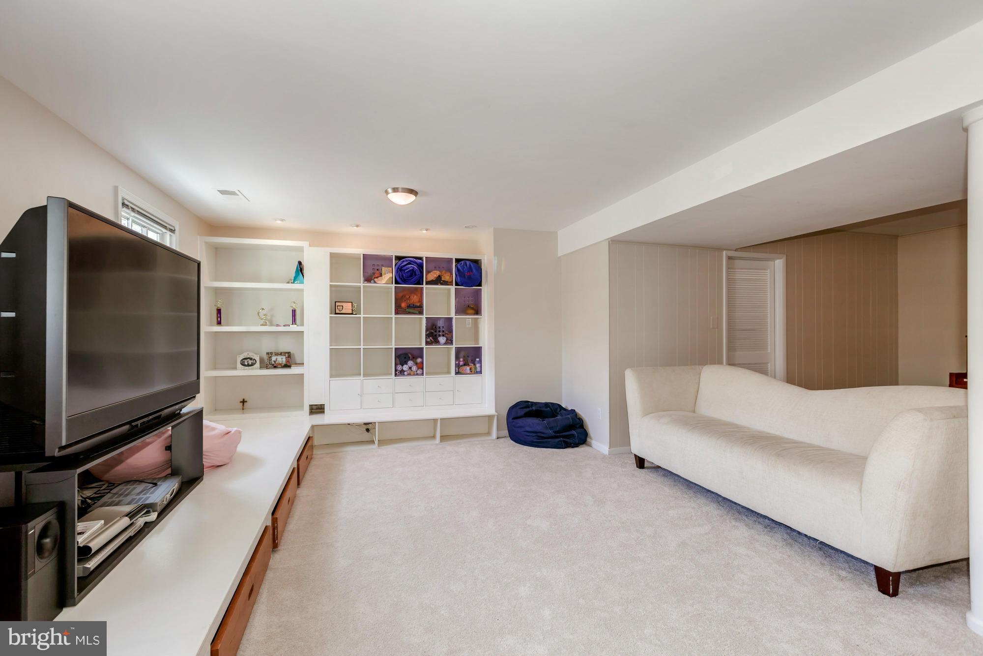 4118 27th Road North Arlington, VA 22207 - Photo 26 of 30 Family Room