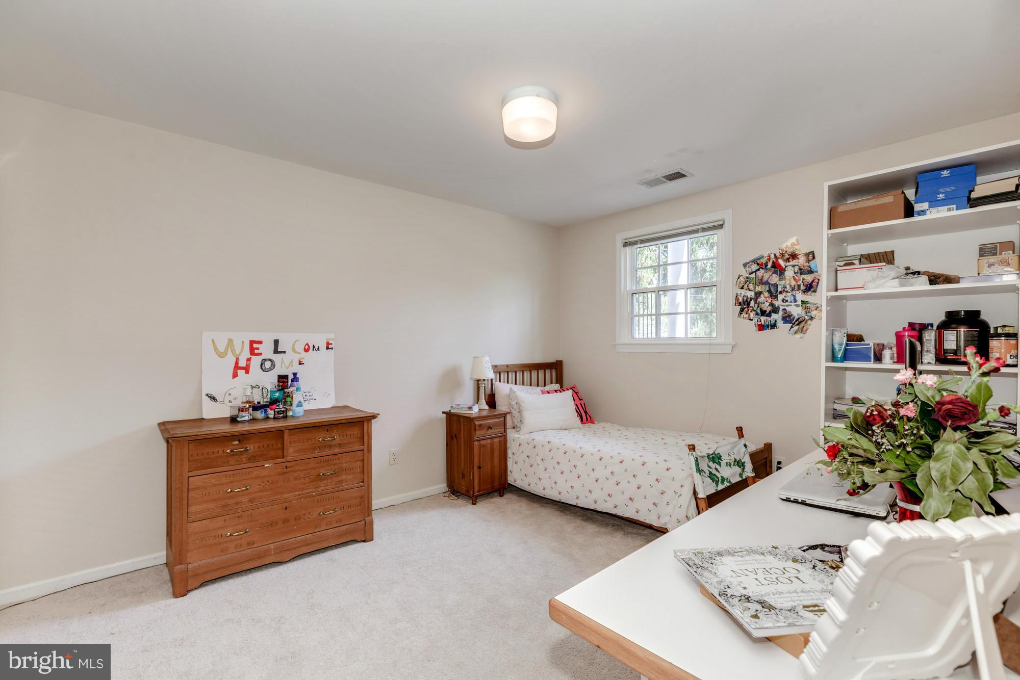 4118 27th Road North Arlington, VA 22207 - Photo 27 of 30 Bedroom