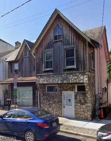 $1,450 | 382 South Main Street, Unit 2, Phillipsburg, NJ 08865
