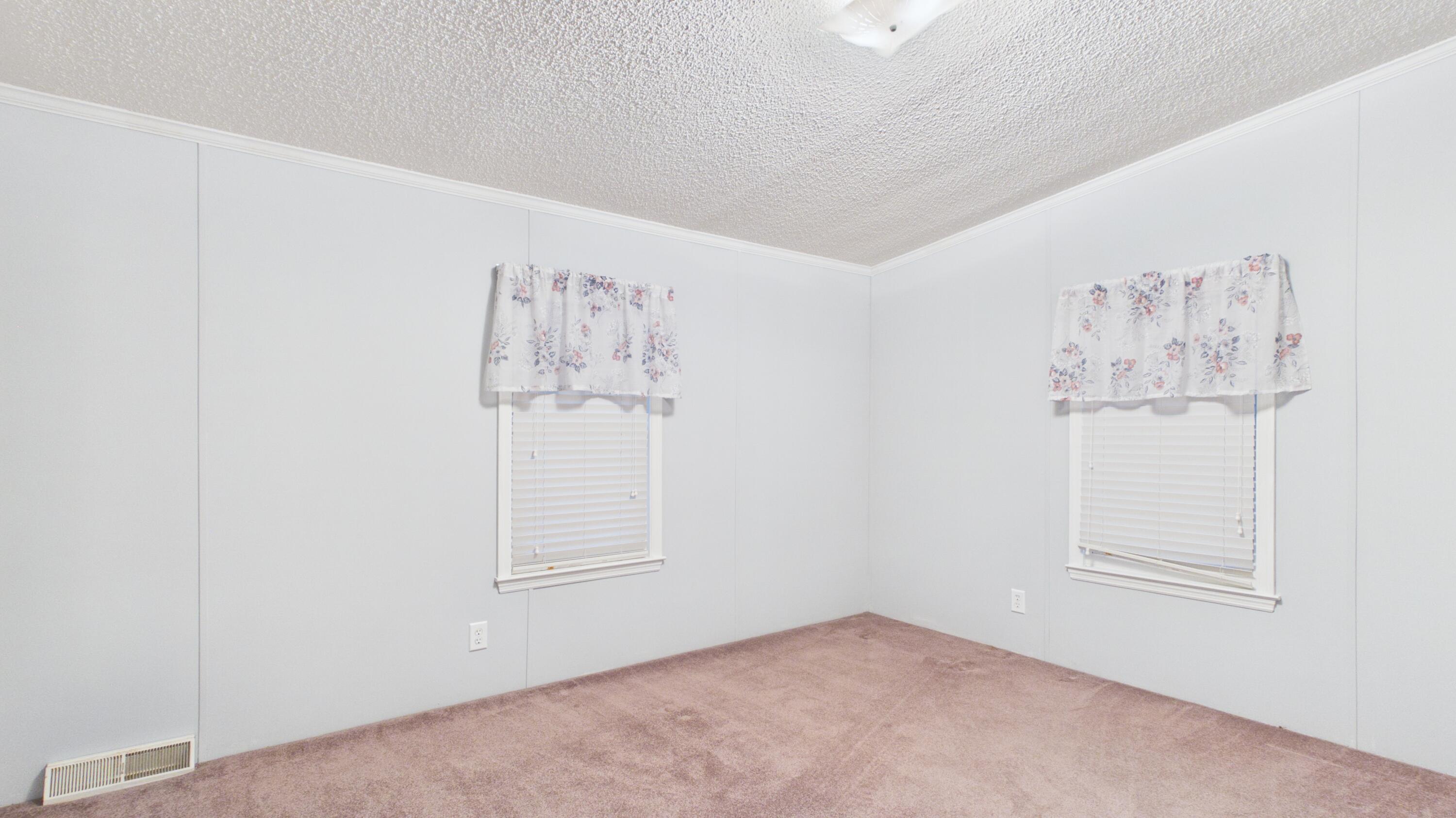 103 Hammond Street Bonneau, SC 29431 - Photo 8 of 9