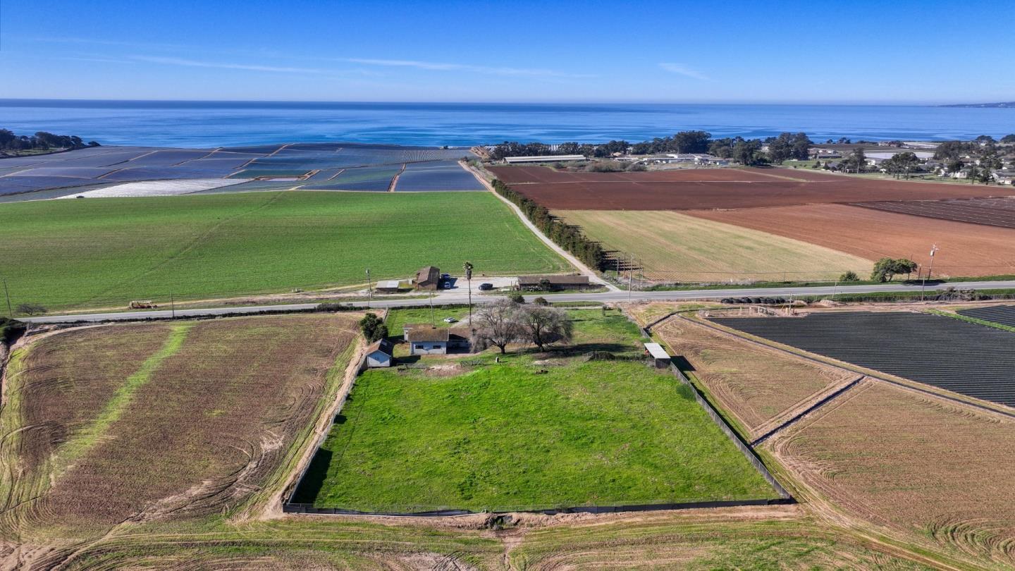 706 San Andreas Road Watsonville, CA 95076 - Photo 26 of 26 a view of a tennis court