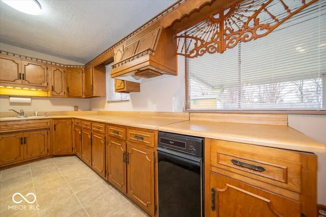 $175,000 | 1021 Sandra Drive, Anderson, IN 46013