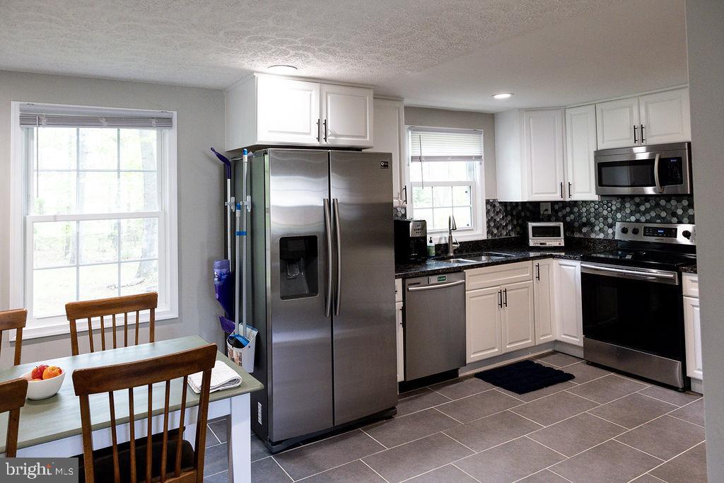 12210 Brolass Road Clinton, MD 20735 - Photo 5 of 27