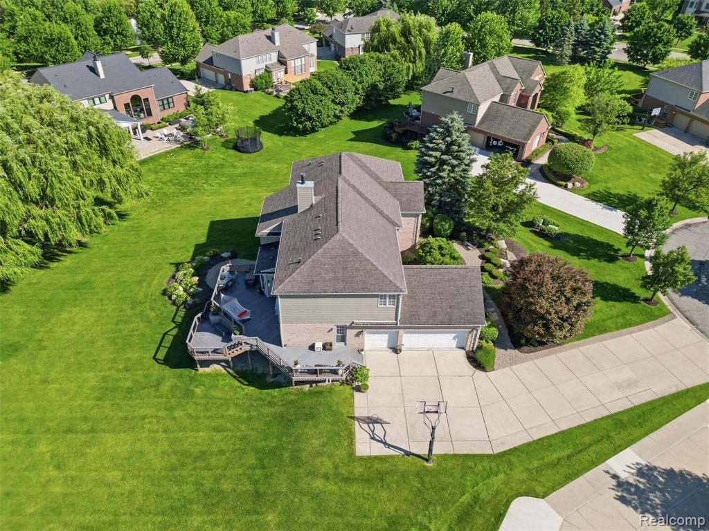 5631 Skye Court Rochester, MI 48306 - Photo 12 of 67
