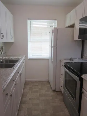 $850,000 | Snug Harbor, Pompano Beach, FL 33060