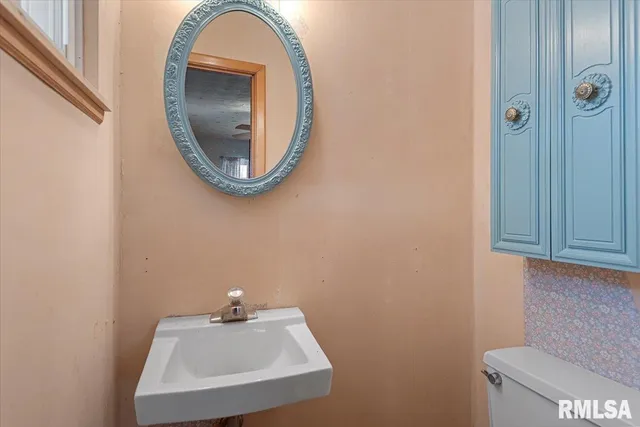 $179,900 | 10 Royal Road, Springfield, IL 62702