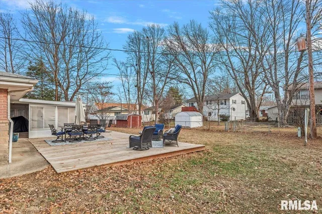 $179,900 | 10 Royal Road, Springfield, IL 62702