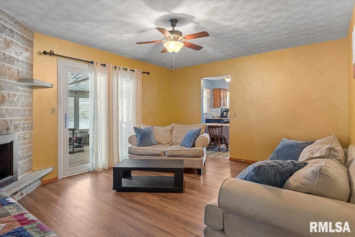 10 Royal Road Springfield, IL 62702 - Photo 5 of 25