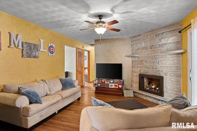 $185,000 | 10 Royal Road, Springfield, IL 62702