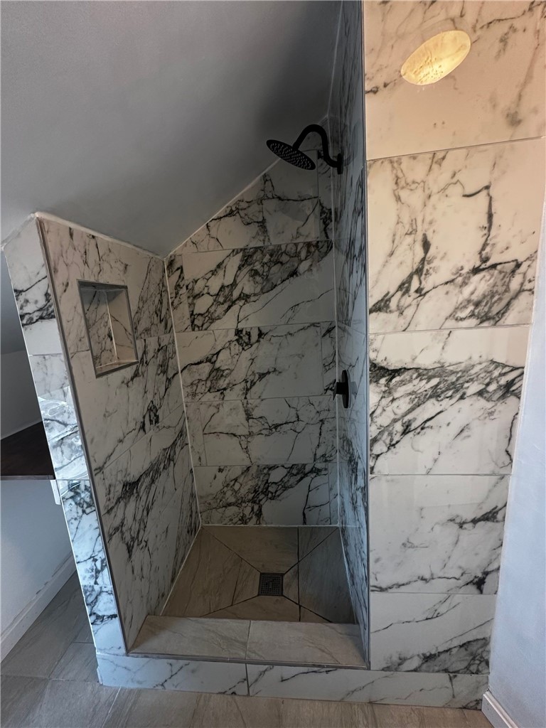 31 Bagley Street Pawtucket, RI 02860 - Photo 23 of 30