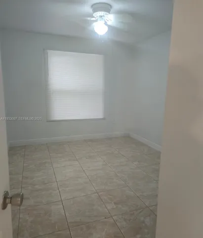 $1,800 | 38 Edmund Road, Unit 1, West Park, FL 33023