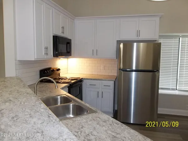 $2,000 | 8072 Kilwinning Lane, Jacksonville, FL 32244