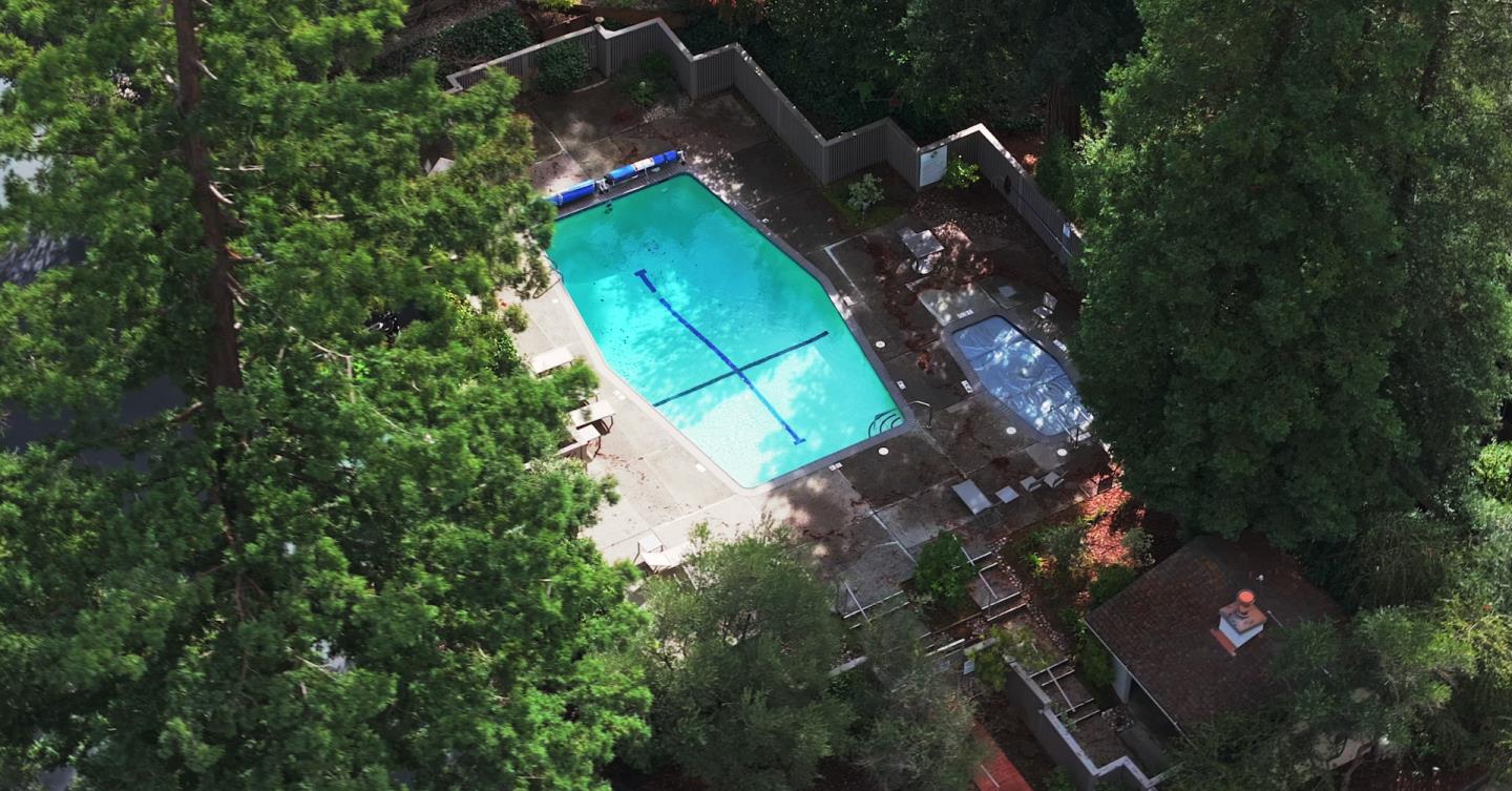 300 Sand Hill Circle, Unit 101 Menlo Park, CA 94025 - Photo 41 of 47 an aerial view of a house