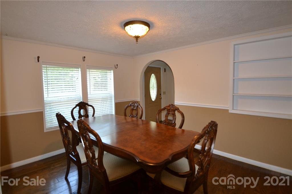 3511 Thunder Road Maiden, NC 28650 - Photo 15 of 44 a dining room with furniture and window