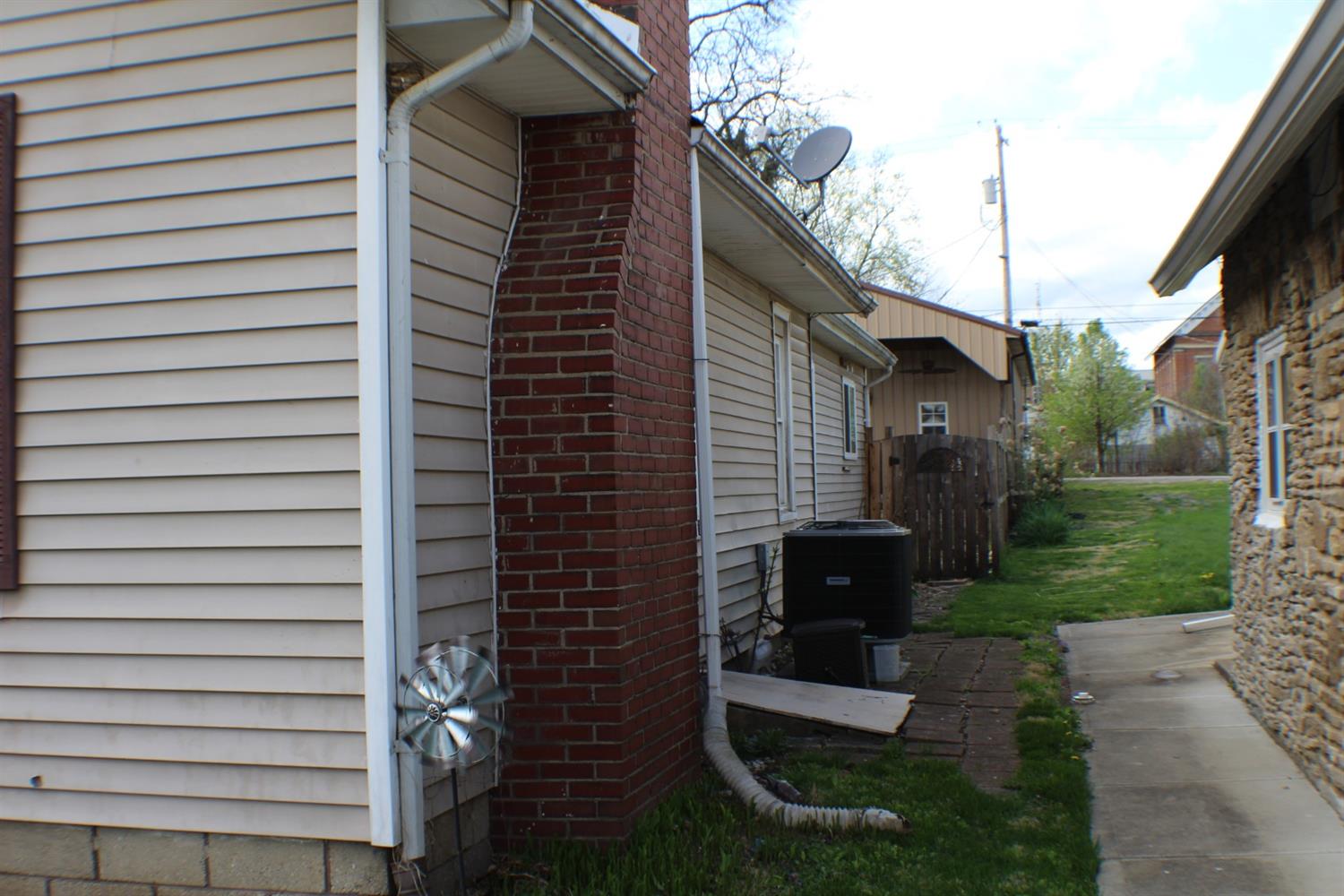 122 South Poplar Street Rising Sun, IN 47040 - Photo 3 of 23