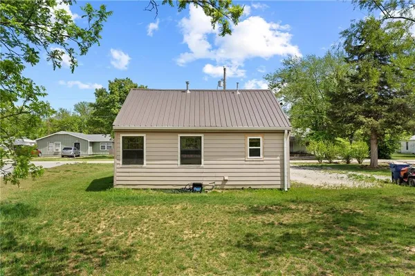$89,900 | 407 North Foreman Street, Caney, KS 67333