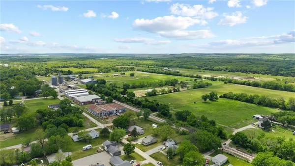 $89,900 | 407 North Foreman Street, Caney, KS 67333