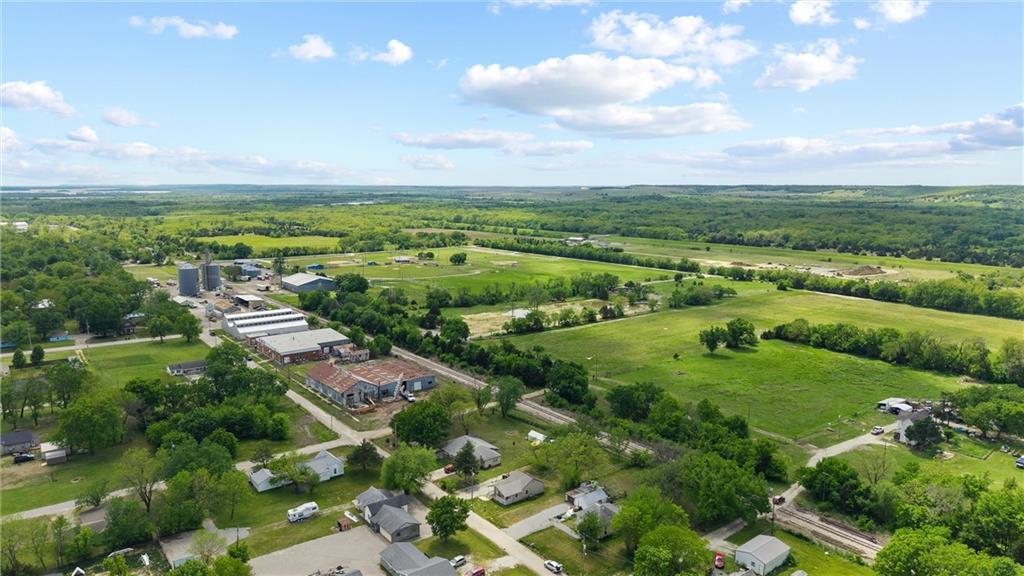 407 North Foreman Street Caney, KS 67333 - Photo 41 of 47