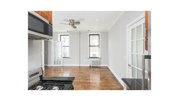 $5,500 | 459 West 50th Street, Unit 2E | Hell's Kitchen