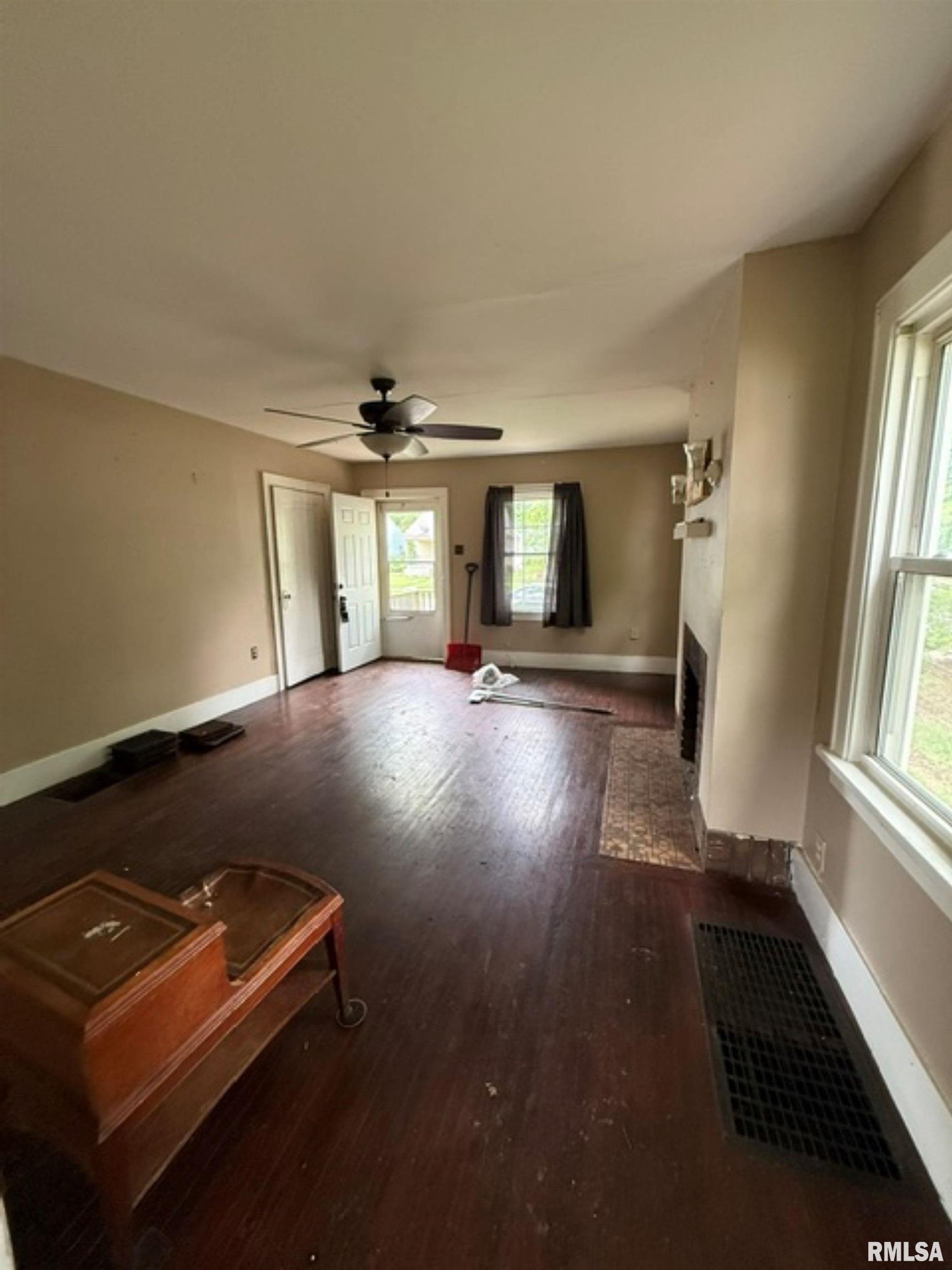 1252 East Whitmer Street Decatur, IL 62521 - Photo 7 of 23