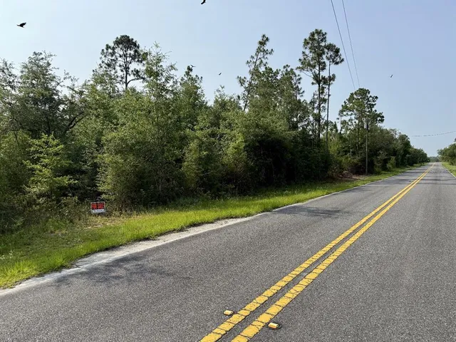 $17,000 | Northwest Lakeview Road, Altha, FL 32421