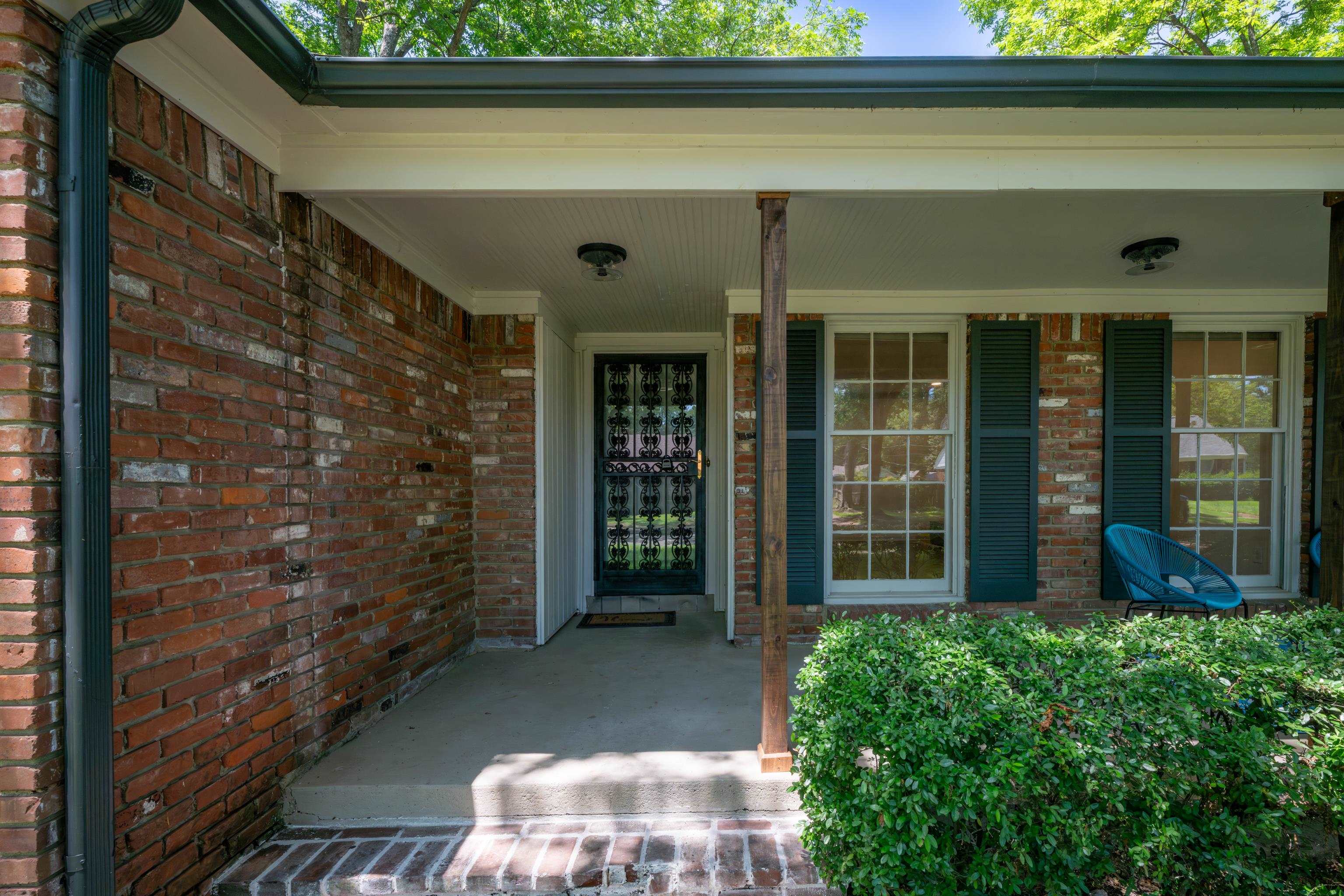 4856 Kaye Road Memphis, TN 38117 - Photo 3 of 30