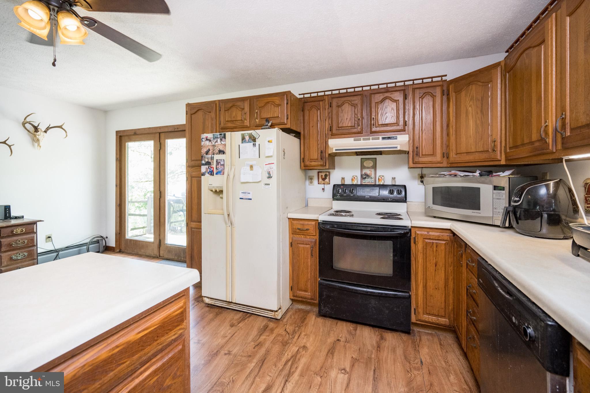 1737 King Wildesen Road Oakland, MD 21550 - Photo 9 of 46