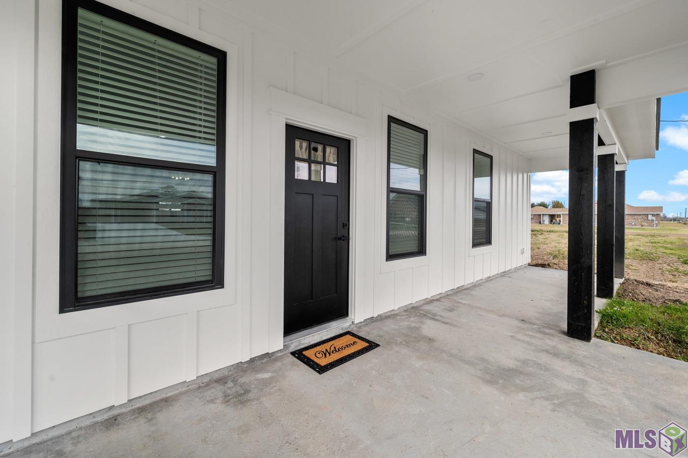 153 Ranchland Trace Lockport, LA 70374 - Photo 4 of 24 Gallery Image 4