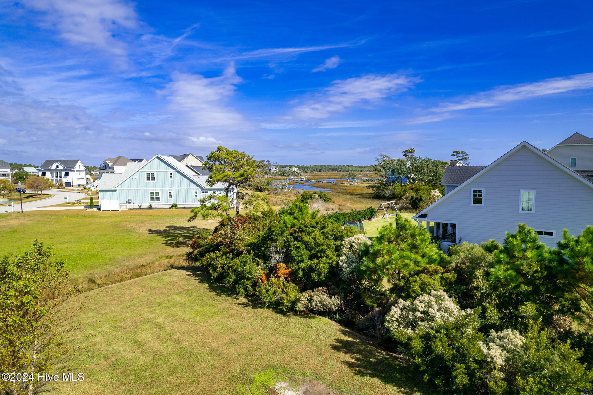1602 Mainsail Road Morehead City, NC 28557 - Photo 5 of 32 Aerial views from 25'