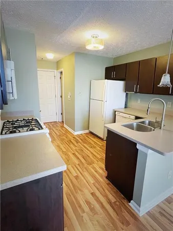 $2,200 | 2715 Barnwood Crossing Northwest, Duluth, GA 30097